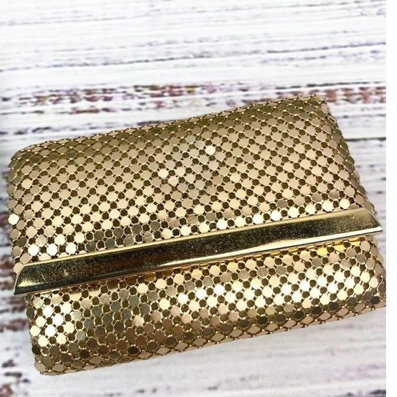 Vintage Tri-Fold Metallic Gold and Silver Key Holder Set - Picture 9 of 11